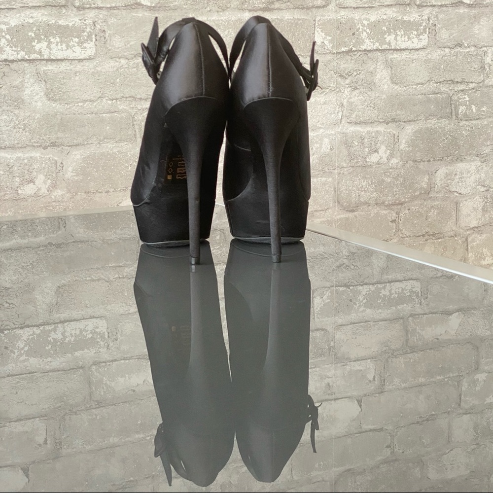 NWOT Shoe Dazzle Black Satin Heels - Picture 7 of 12